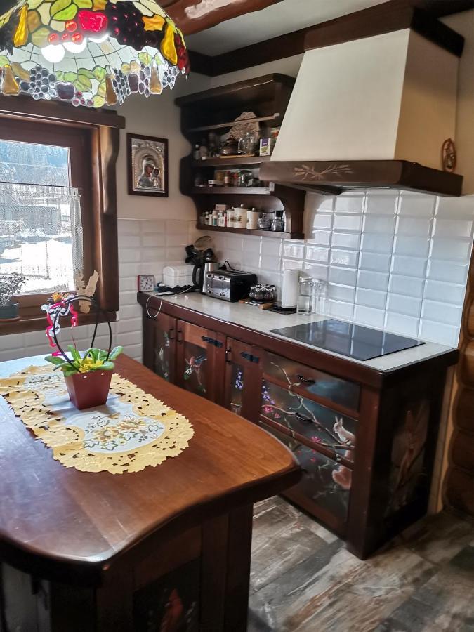 Casa De Poveste Sucevita Extérieur photo